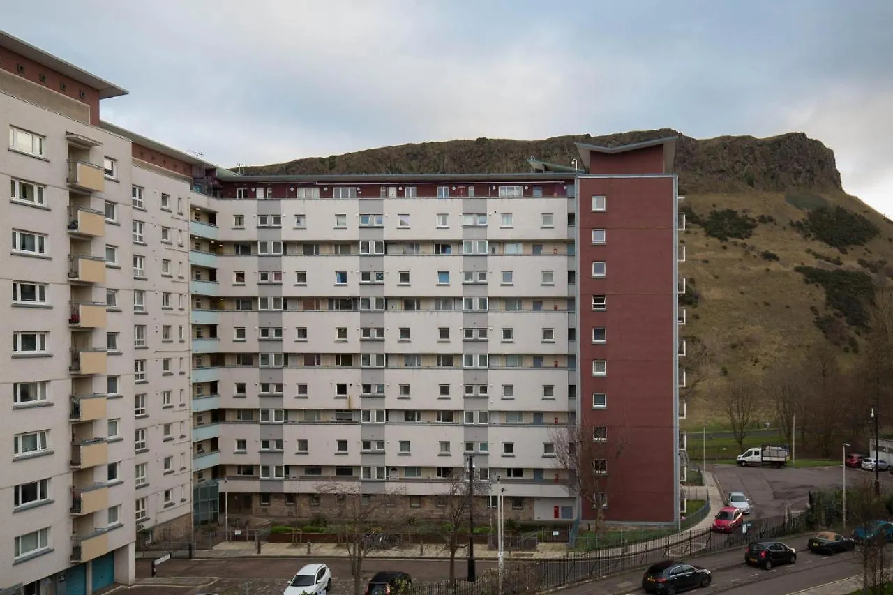 Holyrood New Apartment 爱丁堡 英国